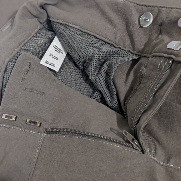 Athleta Dipper Straight Leg Pants in black size 6 - Picture 7 of 12